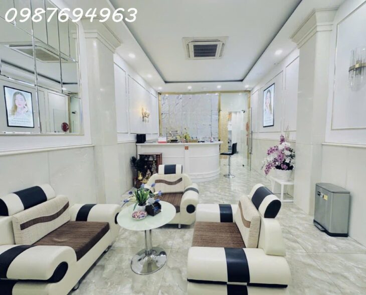 Q10 CMT8 NGAY NGÃ BA TÔ HIẾN THÀNH HÀNG XÓM QUẬN 1 3 PHÙ HỢP MỞ CTY, NGÂN HÀNG, SPA SẴN DÒNG TIỀN