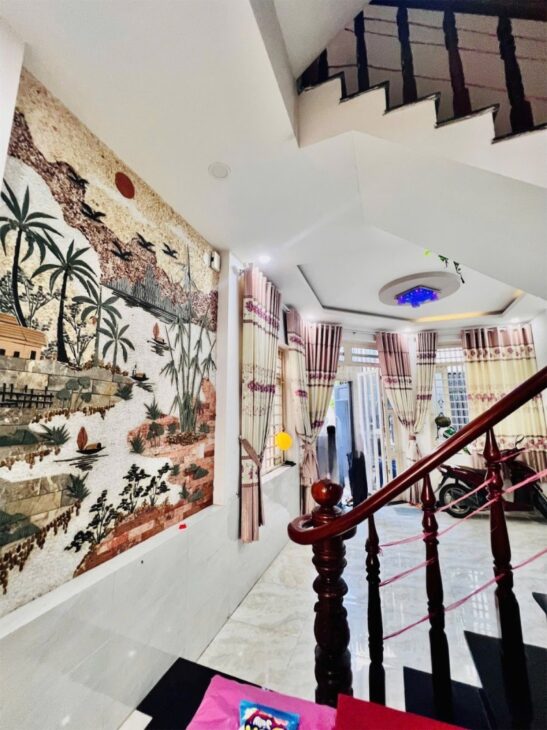 Bán nhà đẹp Đối diện Vạn Phúc City, HXH Căn góc 2 Mặt tiền Chủ gấp bán giảm 300tr chỉ còn 6,5 tỷ