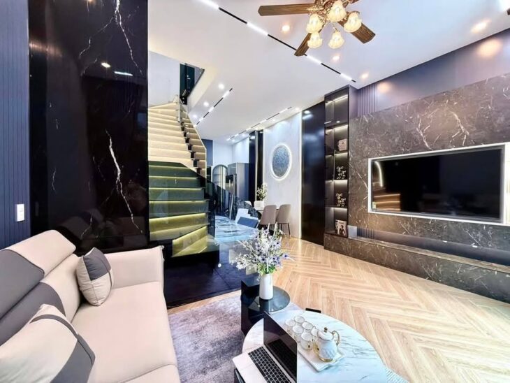 ► Nhà Sân vườn kiệt Điện Biên Phủ, 87m2, 2 tầng đẹp thoáng, 3.55 tỷ