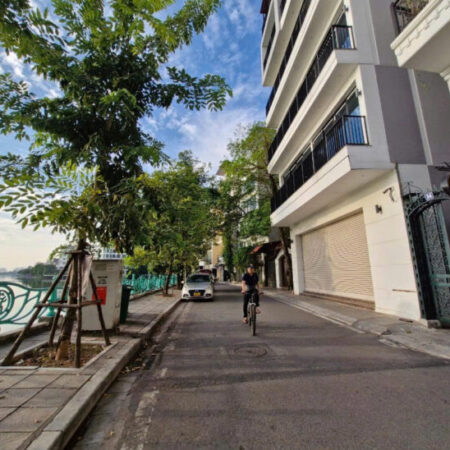 Bán tòa 10 tầng mặt phố Yên Hoa 256m2 kinh doanh 600 triệu/tháng view Hồ Tây Bán tòa 10 tầng mặt phố Yên Hoa 256m2 kinh doanh 600 triệu/tháng view Hồ Tây