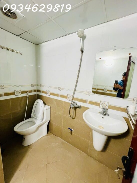 Bán nhà tập thể ngõ Quang Trung Hà Đông Hà Nội. Tầng 1 oto vào tận nơi