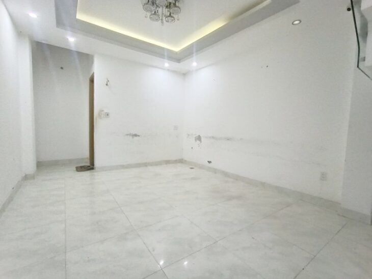 ► Mặt Tiền Lương Thế Vinh, 60m2, 3 tầng, kinh doanh, 5.x tỷ