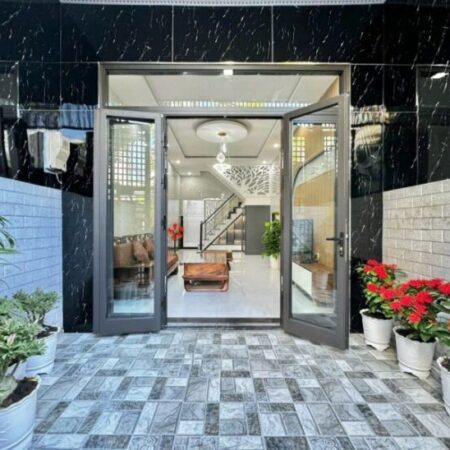 ► Nhà Kiệt Phan Thanh Ô tô đậu 20m, 60m2, 2 tầng 4PN, sân rộng, 3.55 tỷ