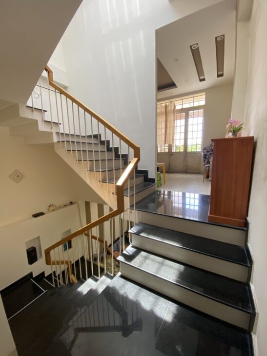 # Nhà Trần Cao Vân, gần MT, đi bộ ra Biển, 61m2, 4 tầng, cực chất, 3.x tỷ