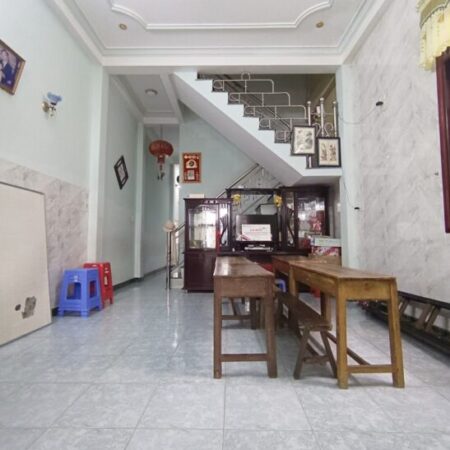 ♥ Nhà Kiệt 2.5m thông, Trần Cao Vân 75m2, 2 tầng móng 3 tầng, Sân rộng ♥ Nhà Kiệt 2.5m thông, Trần Cao Vân 75m2, 2 tầng móng 3 tầng, Sân rộng