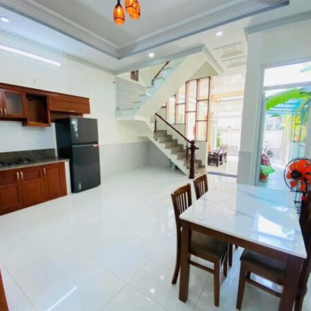 Chỉ còn 1 căn, 5.5x15m, 2 tầng, Huỳnh Tấn Phát, 4.9 tỷ