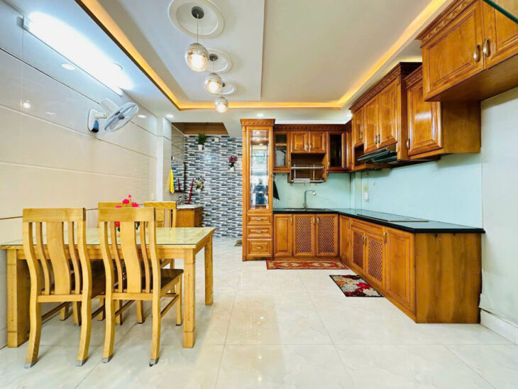 NHÀ BÁN GIÁ RẺ, XE HƠI ĐẬU TRONG NHÀ THỐNG NHẤT – P.11 – GÒ VẤP