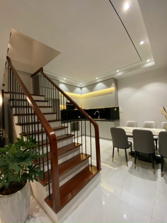 NHÀ BÁN QUAN HOA – 40M2 x 5 TẦNG – 10.4 TỶ