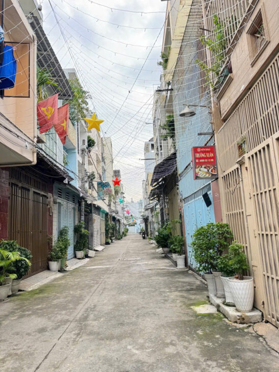NHÀ BÁN DƯỚI 7 TỶ GẦN LOTTE HẺM XE HƠI THÔNG DIỆN TÍCH THOÃI MÁI, XE Ô TÔ VI VU THÔNG CÁC NƠI,