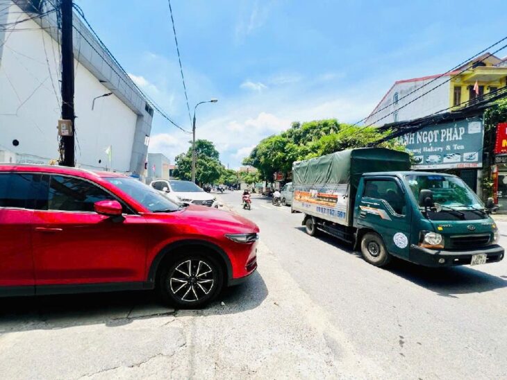 Bán đất Đức Giang – Ô tô -35m – 4,1 tỷ ( Thương Lượng)