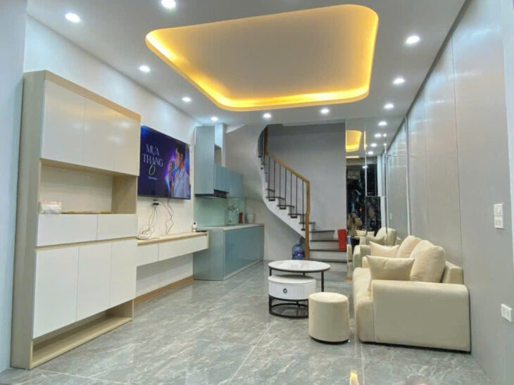 Bán nhà phố Hoàng Cầu, Lõi Đống Đa, Tiện Ích Vô Vàn, 23mx5T, Giá: 5,5 Tỷ, Lh: 0396935190.