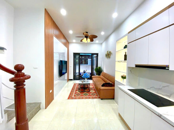 Kèo thơm! Bán nhà Hạ Đình, 28m2, 5.6 tỷ, ngõ rộng thoáng, ở kết hợp kinh doanh, pháp lý chuẩn