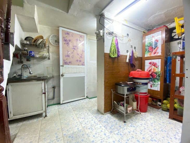Đáng giá! Bán nhà Khương Trung, 42m2, nhỉnh 5 tỷ, nhà mới đẹp, 2 mặt ngõ, ở ngay, vị trí đắc địa