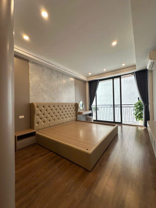 Cực đỉnh! Bán nhà Vũ Trọng Phụng, Ngụy Như Kon Tum, 36m2, nhỉnh 7 tỷ, ngõ nông, đẹp, ở ngay