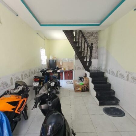 ???? **Cơ Hội Sở Hữu Nhà Tại Bình Tân** Chỉ với 2.2 Tỷ