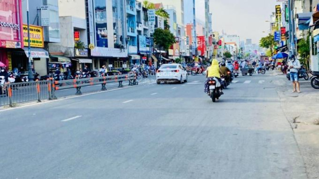 BÁN NHÀ MT QUẬN 8 GIÁP CẦU NGUYỄN VĂN CỪ – 4 TẦNG – NGANG LỚN 5,2M – KINH DOANH ĐỈNH – 12 TỶ –