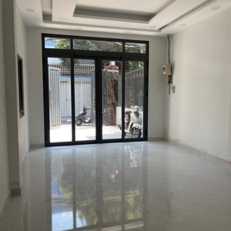 CHỦ GIẢM MẠNH 1,3 TỶ, GIÁ MỚI CHỈ 12,7 TỶ QUÁ RẺ VỊ TRÍ HẺMXE HƠI, TẠ QUANG BỬU, DT: 116.5 M2 CHỦ GIẢM MẠNH 1,3 TỶ, GIÁ MỚI CHỈ 12,7 TỶ QUÁ RẺ VỊ TRÍ HẺMXE HƠI, TẠ QUANG BỬU, DT: 116.5 M2