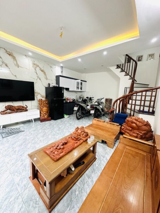 ĐÔNG THIÊN – HOÀNG MAI – NHỈNH 3 TỶ – 35m x 3 TẦNG – 3PN