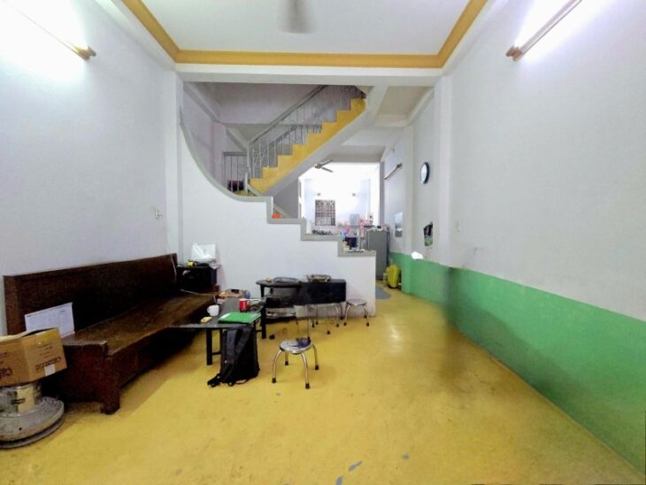 Bán Gấp Nhà HXH Nguyễn Xí, 3 Tầng 3 P.Ngủ Gần Vincom Nhỉnh 7 Tỉ