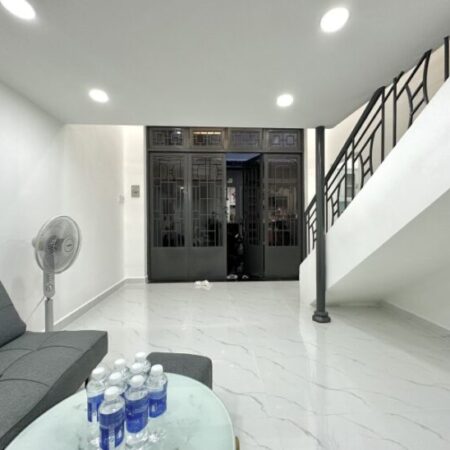Bán Nhà Nơ Trang Long 30m2, 3 Tầng 3 PN Gần Bà Chiểu Nhỉnh 4 Tỉ
