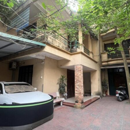 SIÊU HIẾM BÁN BIỆT THỰ NGÕ 495 NGUYỄN TRÃI THANH XUÂN – VỊ TRÍ VÀNG – Ô TÔ TRÁNH – BIỆT THỰ GIỮA