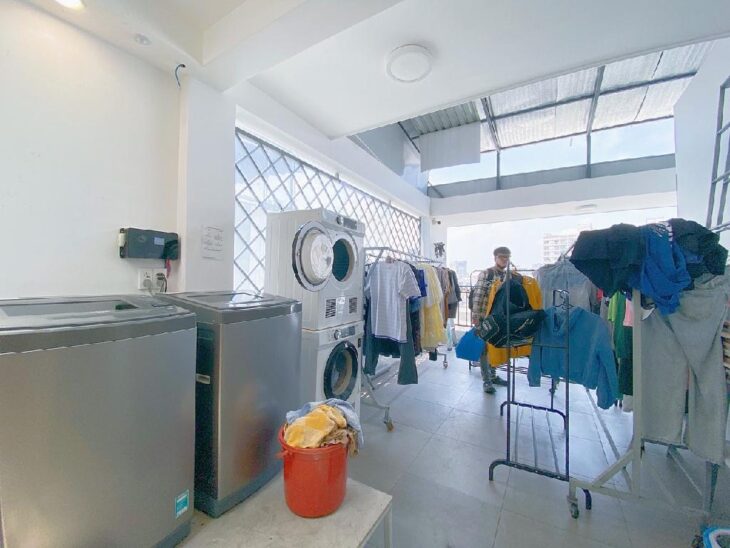 Căn hộ dịch vụ 5 tầng, Ngay trường Đại học Marketing, Thu nhập 1 tỷ/Năm, 84m2, Đường Tân