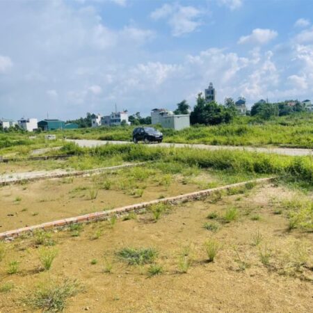 Bán lô đất TĐC Bình Yên lôgóc 2MT ôtô tránh vỉa hè rộng 80m nhỉnh 6tỷ