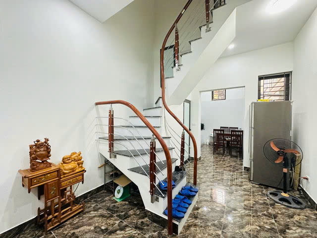 10 tỷ-cách mặt phố Đào Tấn, Ba Đình 2 nhà-ô tô đỗ cửa-lô góc 3 mặt thoáng