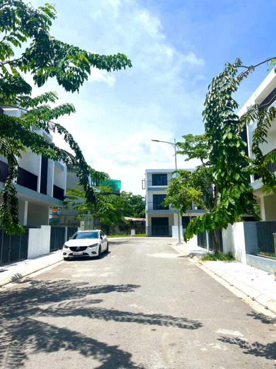 BÁN NHÀ 3 TẦNG DỰ ÁN SKY GARDEN…TRẦN THÁI TÔNG…THUỶ XUÂN…TP HUẾ