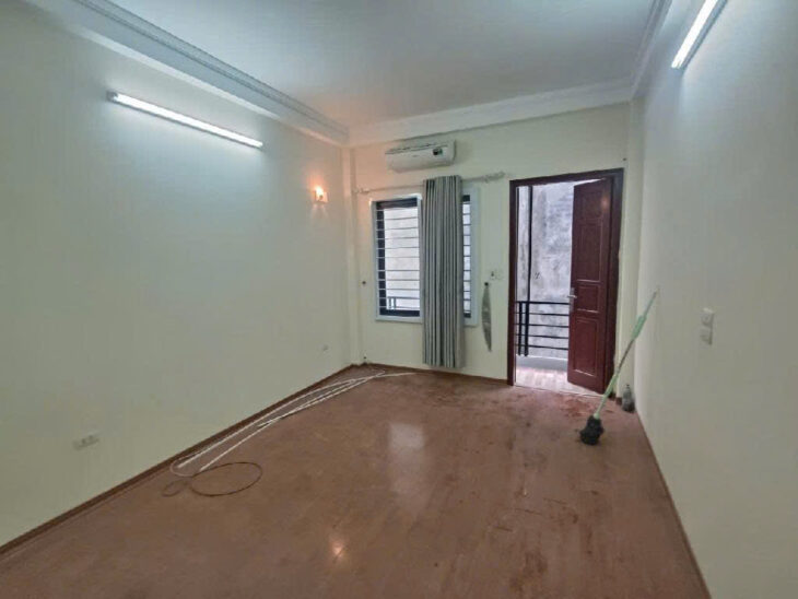 NGUYỄN VĂN TRỖI – THANH XUÂN- DT45M2 X4T – MT4M – 7.5TỶ – GẦN Ô TÔ – NGÕ THOÁNG SÁNG