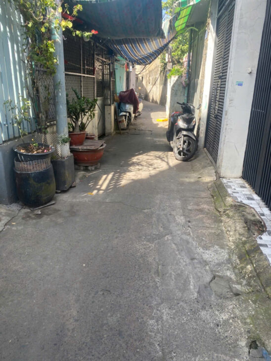 DT KHỦNG 72.8m2, RỘNG 4.9M – SÁT MT BA ĐÌNH – CÁCH QUẬN 5 NGUYỄN TRI PHƯƠNG CHỈ 1 CÂY CẦU.CHỈ 6.45