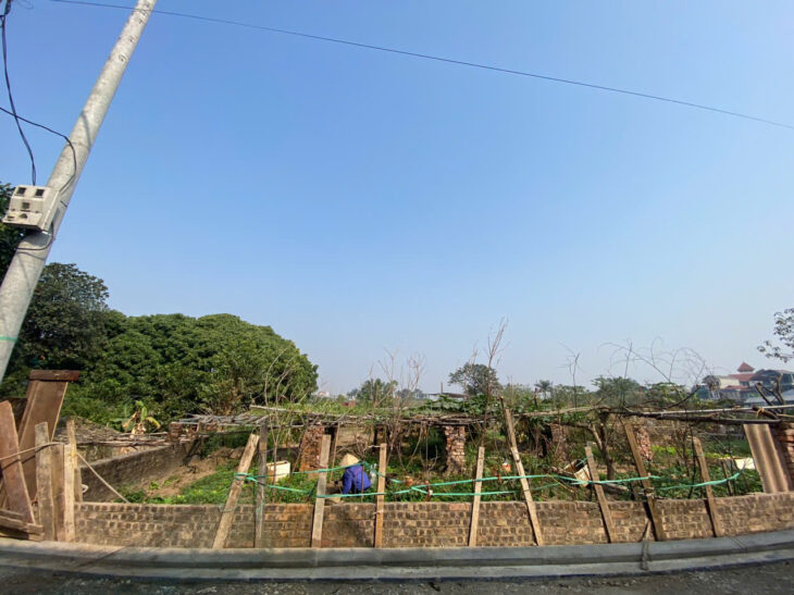 BÁN 84M ĐẤT HẢI BỐI ĐÔNG ANH. MẶT TIỀN RỘNG 8,7M. THÔNG Ô TÔ. CÁCH TRỤC CHÍNH CHỈ 30M. GIÁ 6.72 TỶ