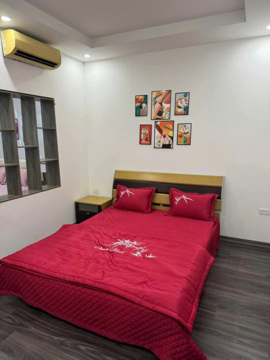 Bán căn hộ tập thể tầng 2, phố Kim Ngưu, 85m2, 3pn, Full nt.Nhỉnh 3 tỷ