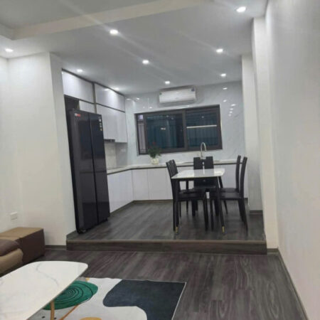 Bán căn hộ tập thể tầng 2, phố Kim Ngưu, 85m2, 3pn, Full nt.Nhỉnh 3 tỷ