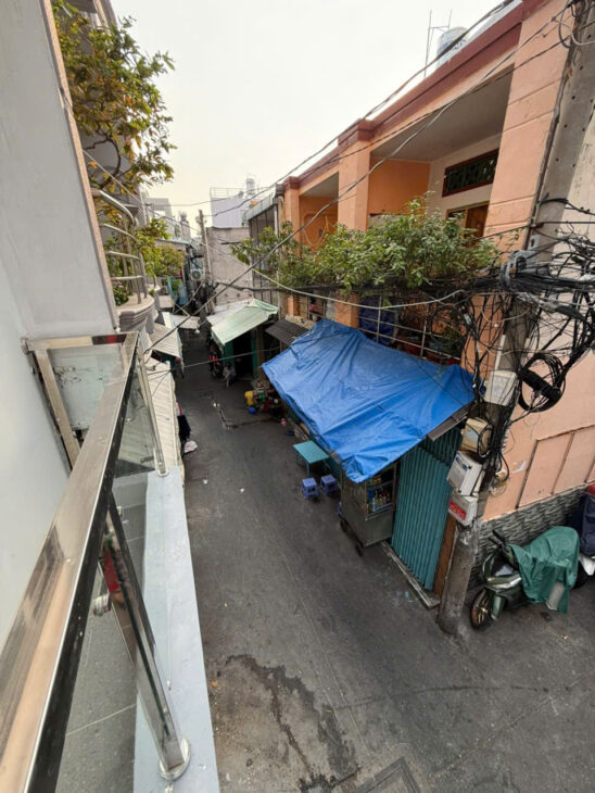 SÁT MẶT TIỀN TÔN ĐẢN Q4 – NHÀ MỚI NGANG 3 DÀI 6,5 M 2 TẤM HƠN 2 TỶ