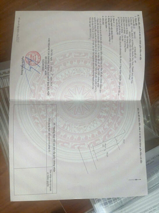 VỊ TRÍ ĐẤT CHỤC CHÍNH KINH DOANH ĐUUWOWNGF RỘNG 7 M CHUẨN BỊ GIẢI NHỰA — DT 60 M FUN TỔ CƯ KHUÔN