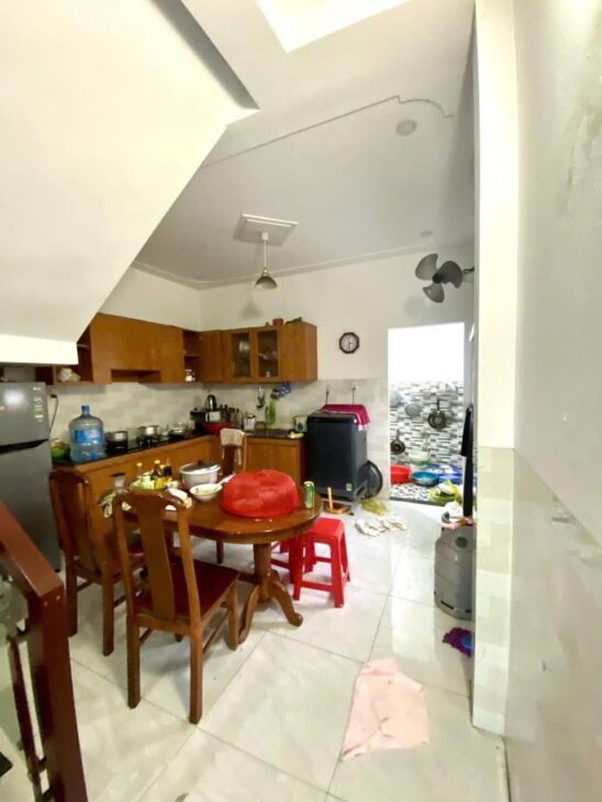 3 TẦNG MỚI Ở NGAY – MẶT TIỀN NHÁNH NGUYỄN THỊ ĐẶNG – XE HƠI NÉ NHAU THÔNG TỨ TUNG – CHỈ HƠN 4 TỶ