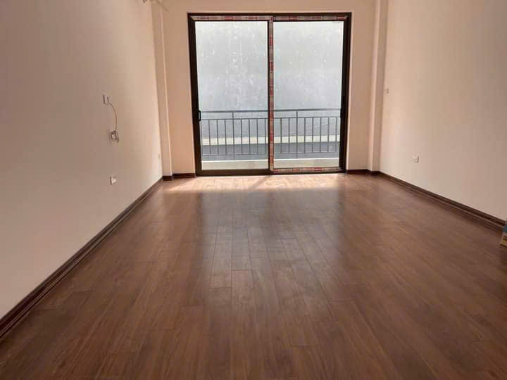 Cho thuê nhà riêng 5 tầng, 35m², đường An Dương Vương, Tây Hồ – Nhà độc lập, không chung chủ! giá