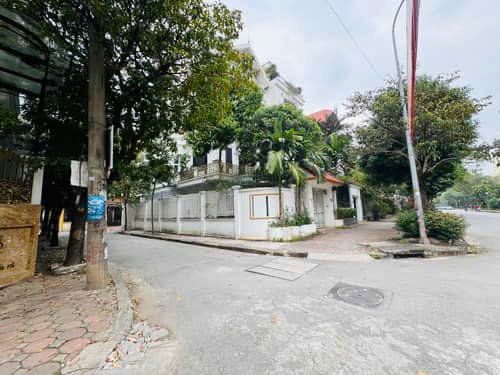 BIỆT THỰ KĐT ĐẠI KIM – HOÀNG MAI – 117M2 x 4T – MT 9.2M – 37.5 TỶ – VỈA HÈ-Ô TÔ CHẠY QUANH
