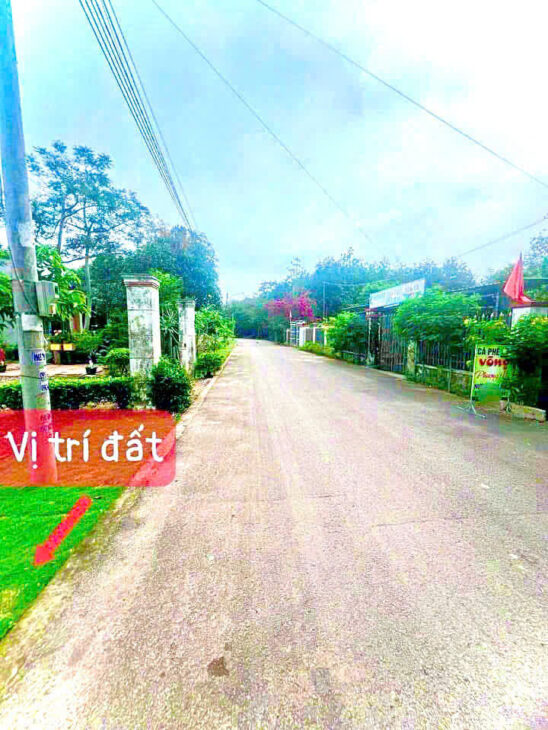 KẸT TIỀN NGÂN HÀNG CẦN BÁN GẤP MẢNH ĐẤT VƯỜN ĐÃ LÊN THỔ CƯ NGAY KHU HÀNH CHÍNH ĐẦY ĐỦ TIỆN NGHI