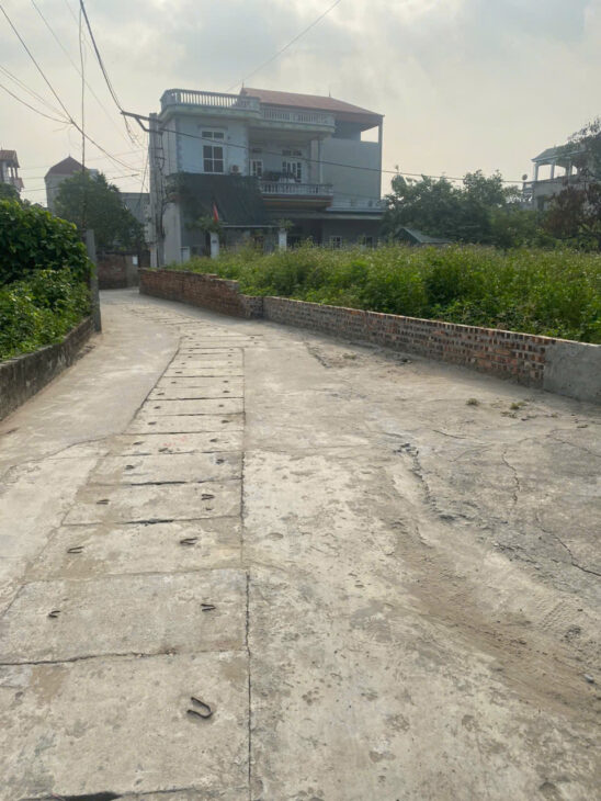 Cần bán lô đất 112m2 tại thô Cổ Dương, xã Tiên Dương, Đôgn Anh. Đường thông ô tô.