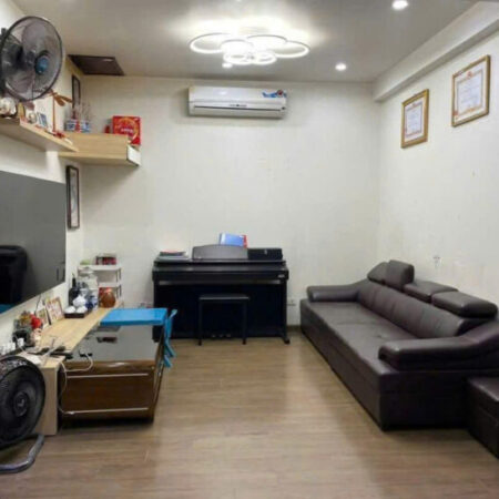 MÌNH BÁN CĂN 2 PHÒNG NGỦ 63M2 THUỘC KĐT HỒNG HÀ HÀ NỘI MÌNH BÁN CĂN 2 PHÒNG NGỦ 63M2 THUỘC KĐT HỒNG HÀ HÀ NỘI