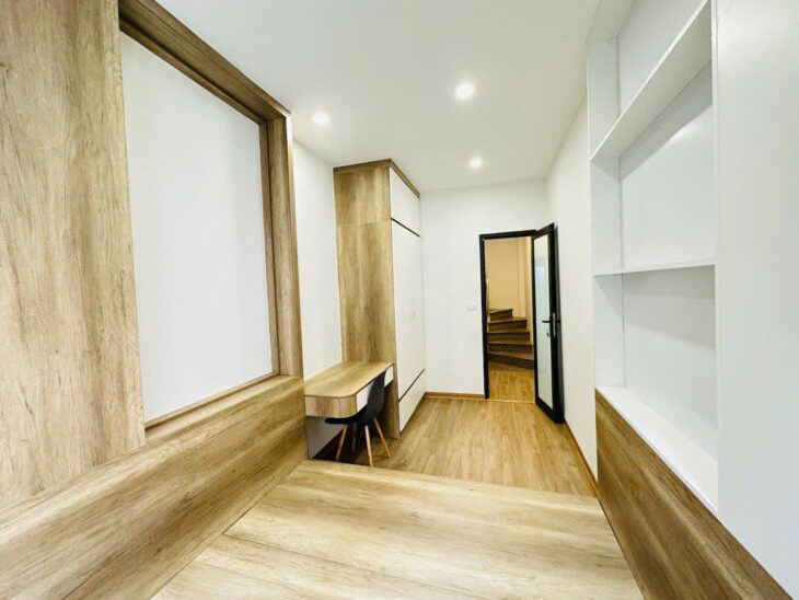 Bán nhà đẹp tại ngõ phố Lê Lợi trung tâm phố cổ Hà Đông nhà mới xây đẹp gần trường gần chợ, 3 tỷ 6