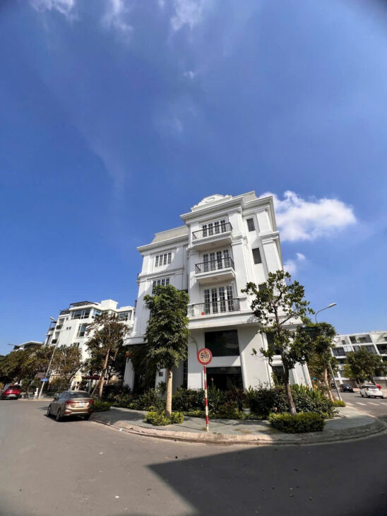 Biệt thự lô góc 3 mặt tiền, đẹp nhất Waterfront City Lê Chân, 139m 4 tầng, Thang Máy, Giá 25 tỉ
