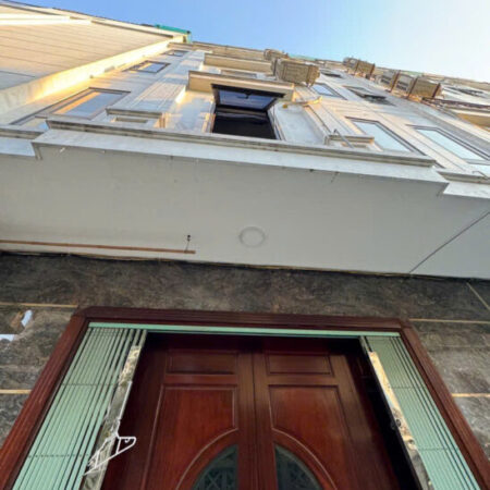 LẠC LONG QUÂN – TÂY HỒ – DT31M2 X5T – MT5M – 6.8TỶ – GẦN OTÔ – NHÀ CỰC KỲ THOÁNG SÁNG