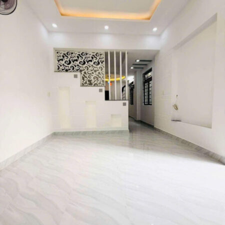 Nhà Đẹp 2 Tầng Giá Chỉ 3 Tỷ 09 SHR 44m Tân Chánh Hiệp Quận 12 Sát Gò Vấp Hẻm 4 mét