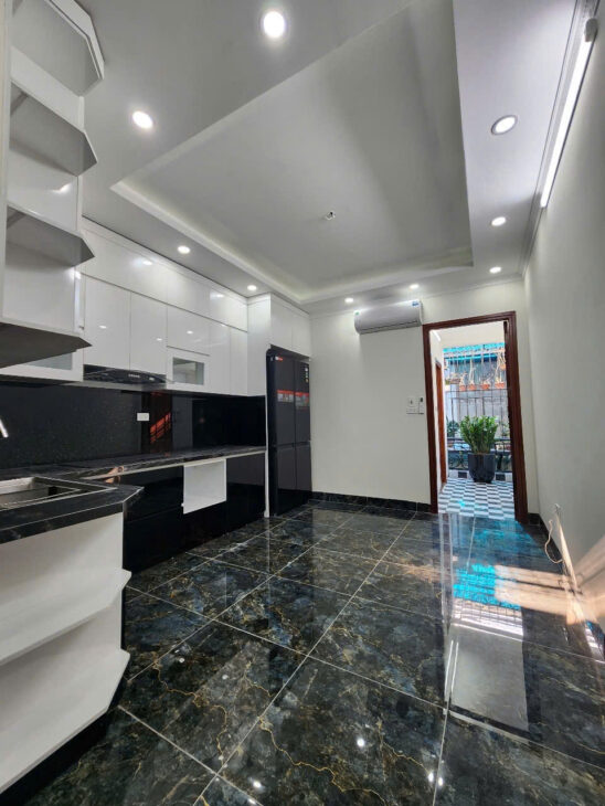 NGÕ QUỲNH – HAI BÀ TRƯNG – DT37M2 X 6T – MT3M – 9.5TỶ – 6TẦNG THANG MÁY – FULL NỘI THẤT