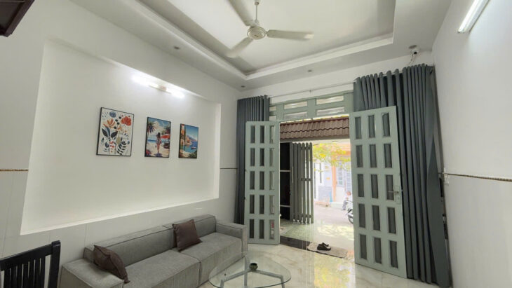 TRƯỜNG CHINH DT: 67M2 ( 4 x 16,7 ) – 3 TẦNG – 4PN – SỔ HỒNG VUÔNG VỨC – HẺM XE TẢI 6M – CHỈ NHỈNH 5