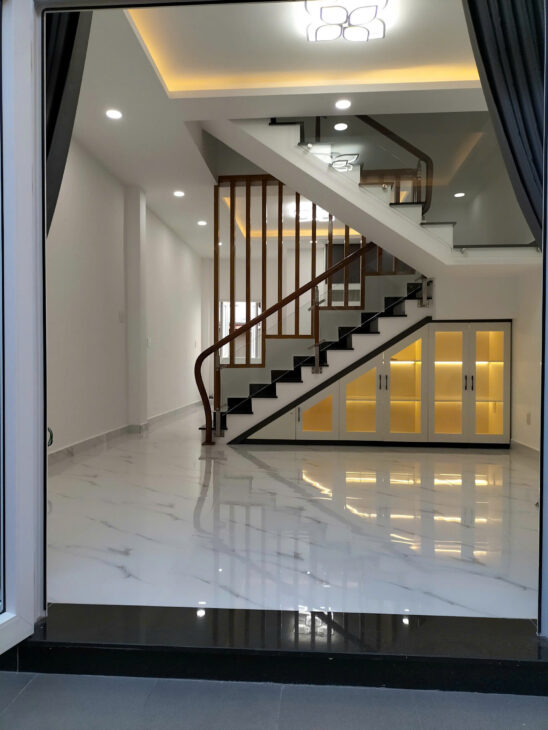 BÁN NHÀ MỚI XÂY HẺM XE MÁY ĐƯỜNG 3/2 P4 ĐÀ LẠT