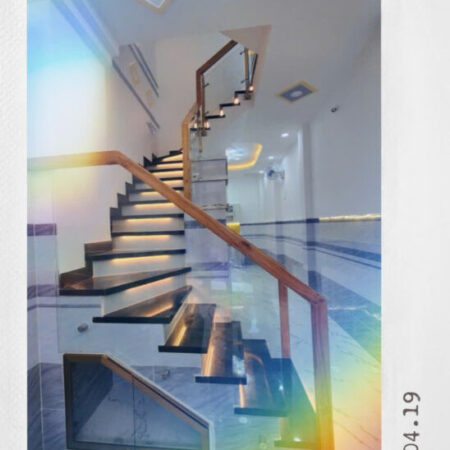 Nhà đẹp, mới lung linh đường XVNT, Quận Bình Thạnh. 6.8 tỷ TL.